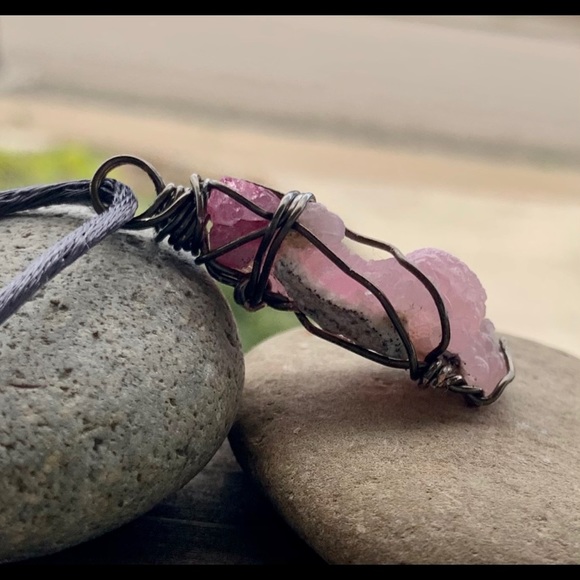 Pink Tourmaline & Smithsonite Pendant - Picture 7 of 13